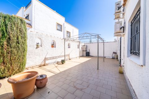 Villa en La Marina, Alicante, La Marina - € 189.000 | Ref: B6157VA - photo 22